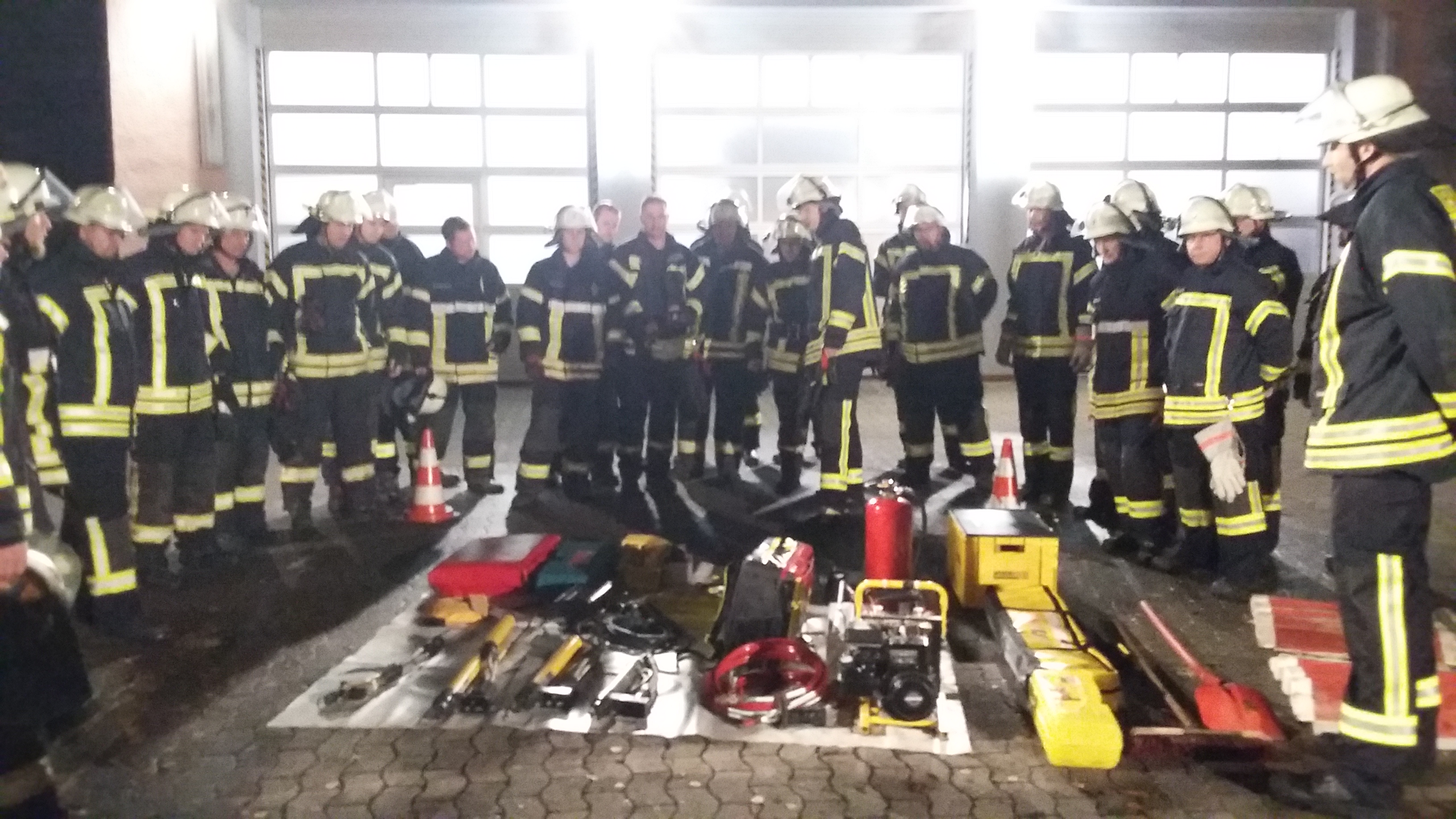 13.09.2017 Gemeinsamer Dienstabend „Technische Hilfe“ der Ortsfeuerwehren Bad Iburg und Glane